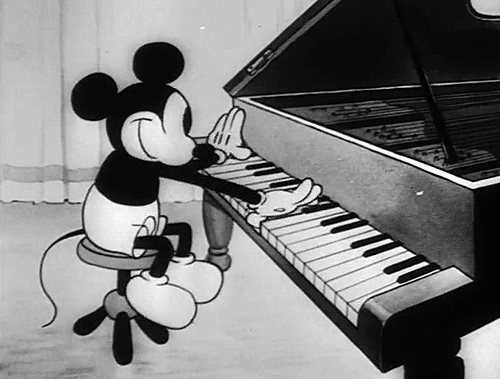 mickey piano